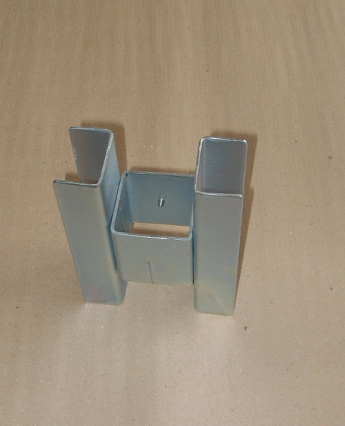 Držač podhrabnih ploča 3D - obostrani FeZn 60x60