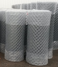 Cinkovana žica debljine 3.8 mm, mrežica 50x50 mm.